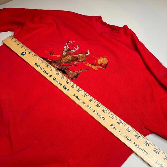 Vintage 90s Fruit of the Loom Best Deer Wildlife Graphic Sweatshirt – Red – XL - Picture 4 of 9